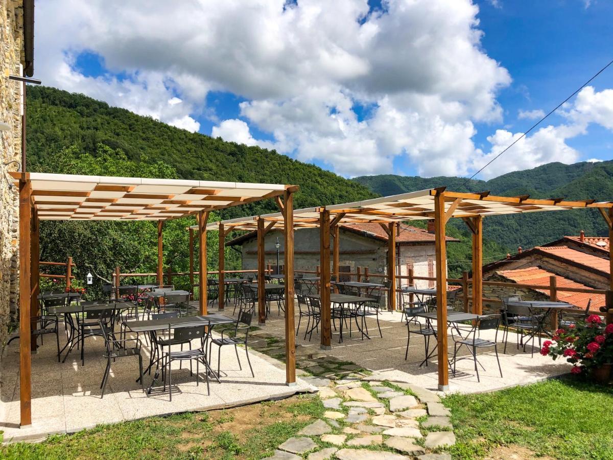 Agriturismo Casa Turchetti Comano  Exteriör bild
