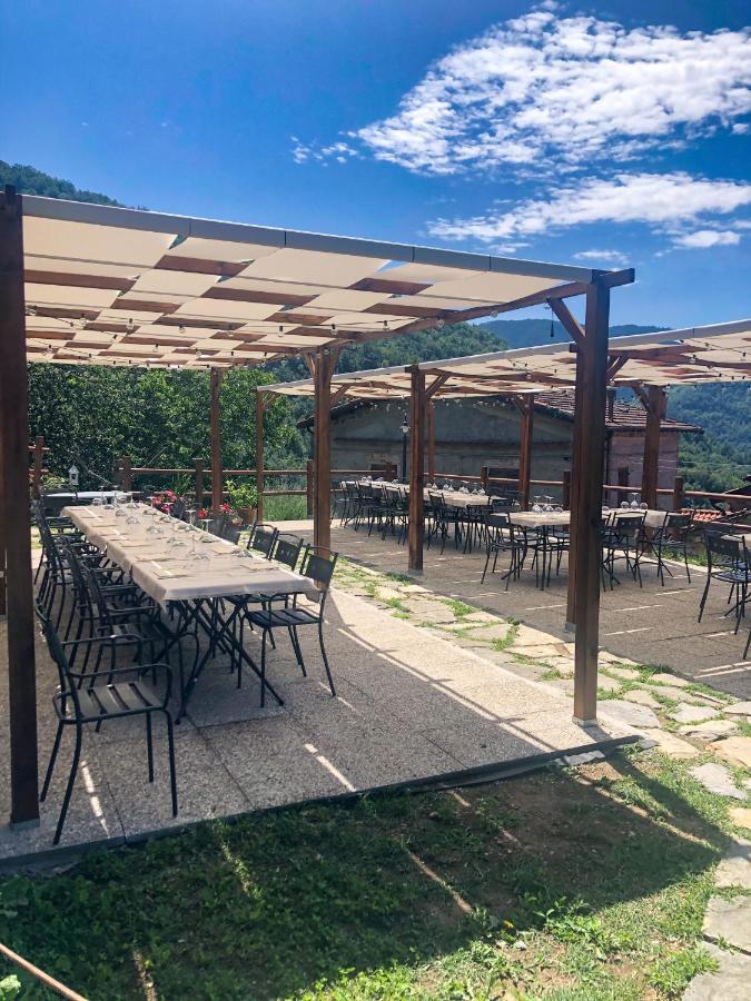 Agriturismo Casa Turchetti Comano  Exteriör bild