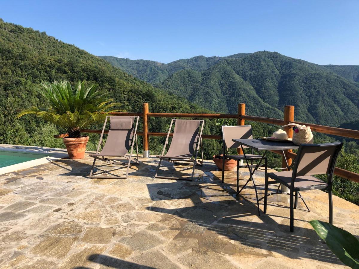 Agriturismo Casa Turchetti Comano  Exteriör bild