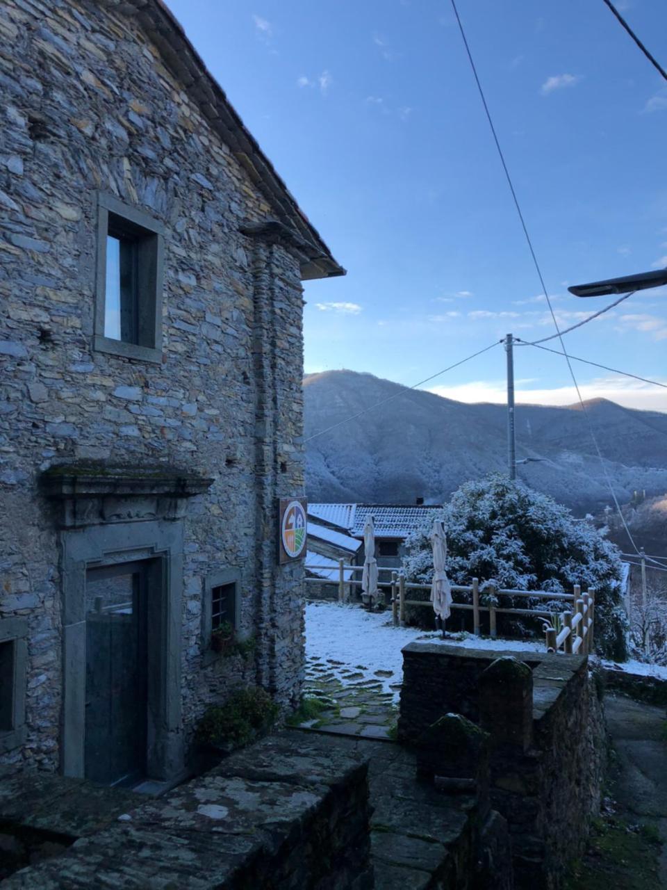 Agriturismo Casa Turchetti Comano  Exteriör bild